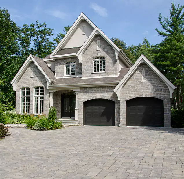 Why Choose Anchor Restoration Pros for Emergency Water Extraction in Farmington, ME?